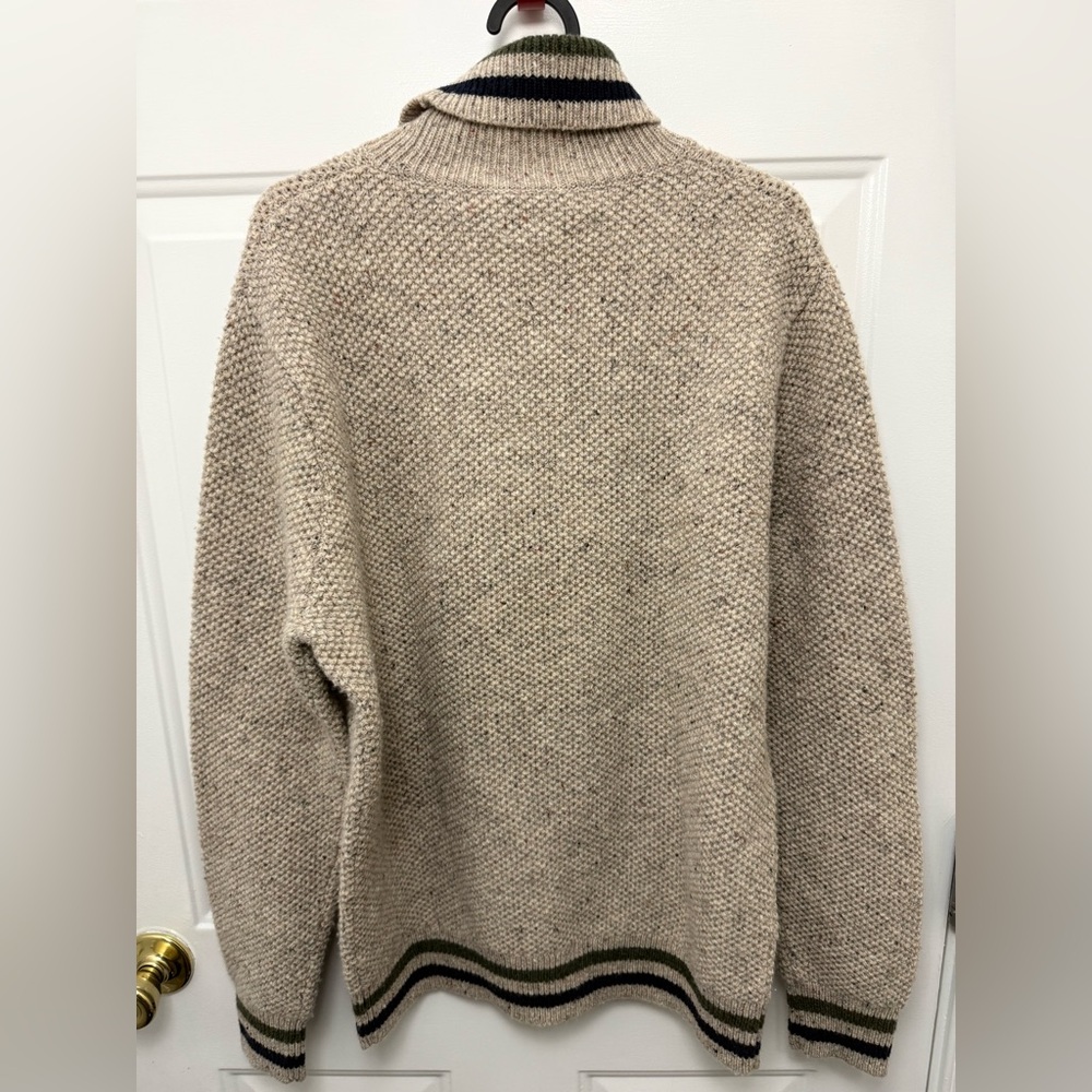 Men’s J.Crew Merino Wool Beige Turtleneck Sweater M Heavy Knit Fisherman Winter - Picture 5 of 7